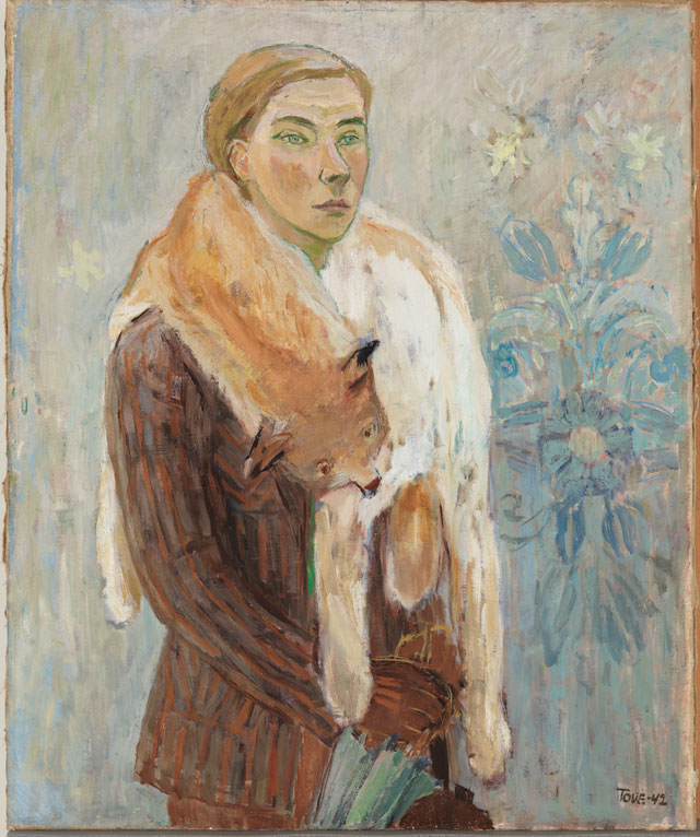 Tove Jansson. Lynx Boa (Self-Portrait), 1974. Oil, 73 x 60.5 cm. Private collection. Photograph: Finnish National Gallery / Yehia Eweis. © The Estate of Tove Jansson.