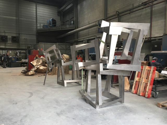 Jedd Novatt. New Chaos sculptures at Bilbao Foundry.